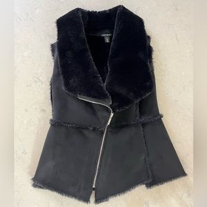 White House Black Market Asymmetrical Shearling Vest Size Small